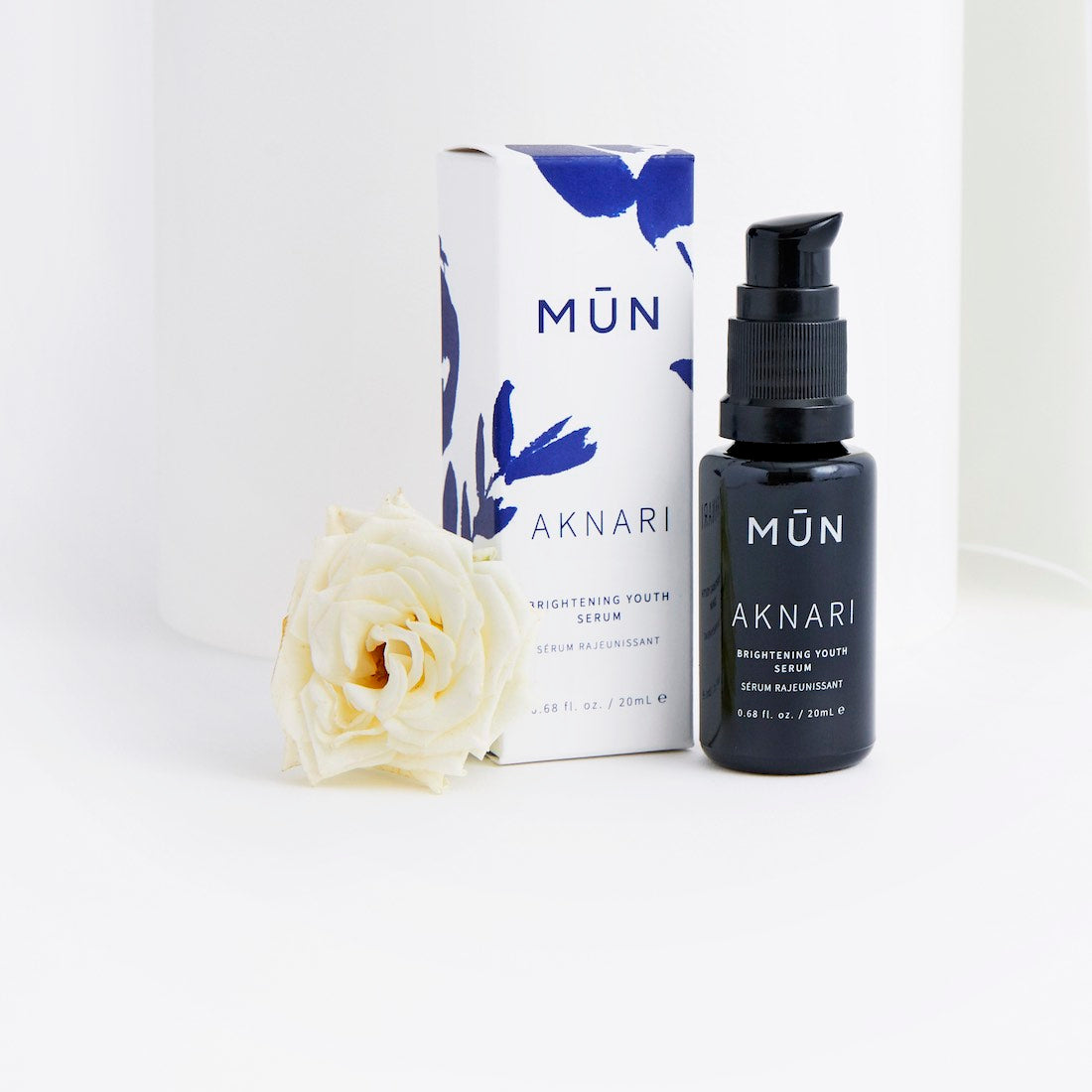MUN Aknari Brightening Youth Serum Packaging - Natural & Organic Skin Care